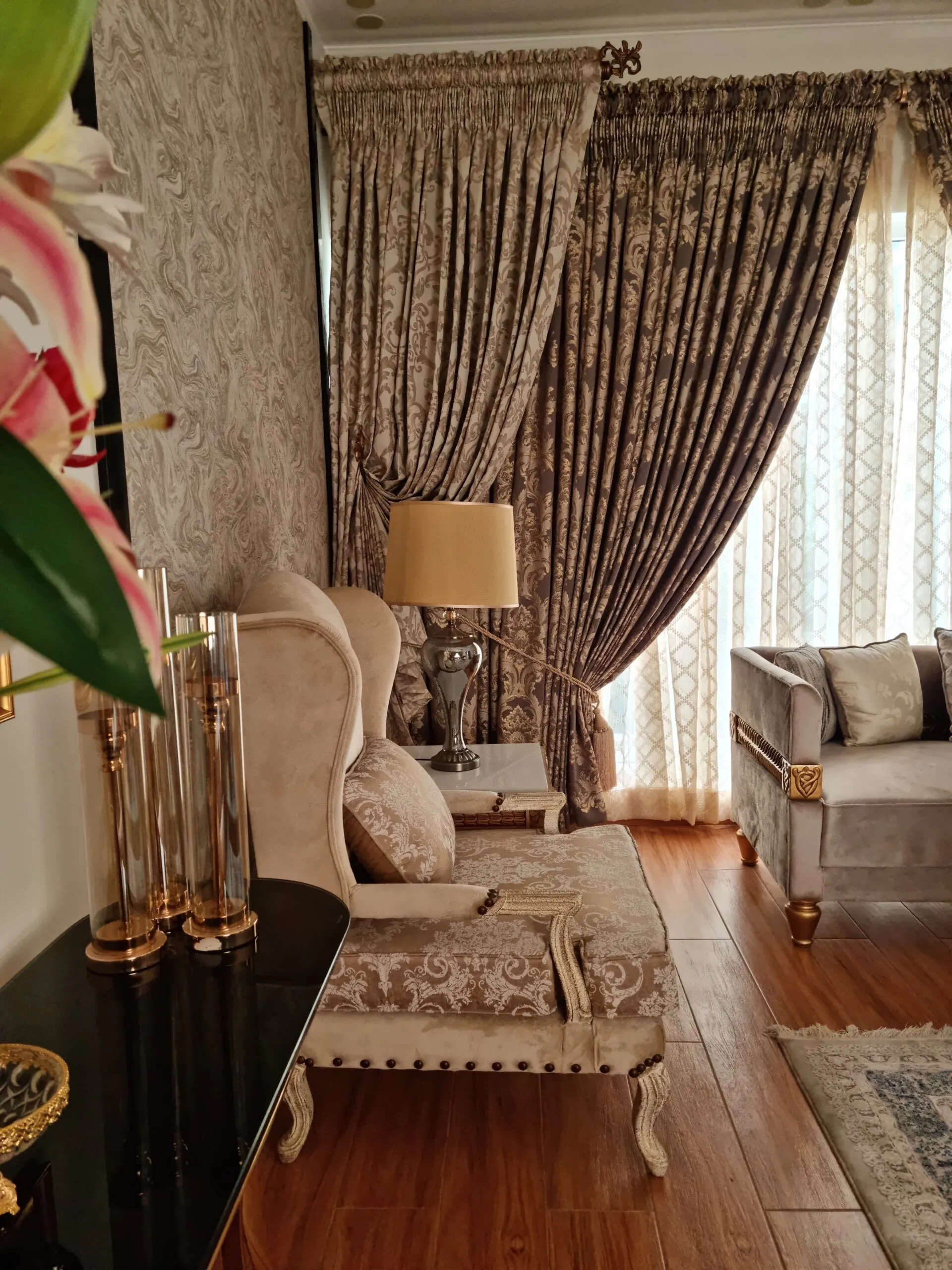 Furnishing & Drapery — image 3